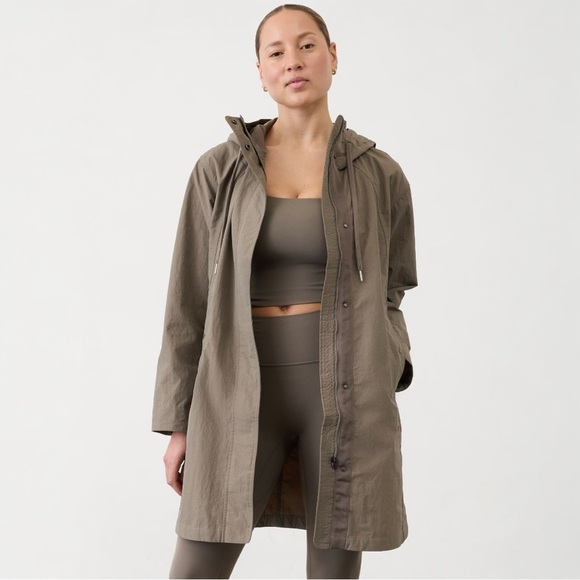 NWT Athleta Everywhere Anorak - Picture 1 of 7